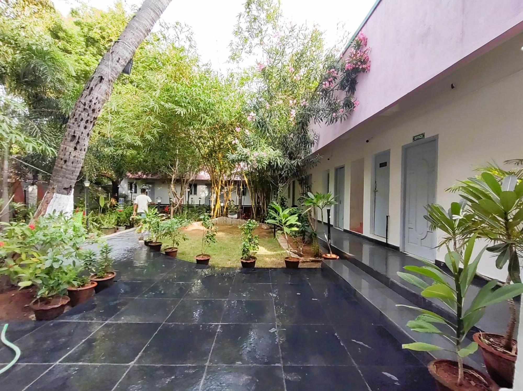 The Well Beach Side Guest House Auroville Ngoại thất bức ảnh